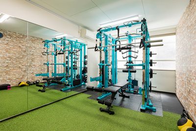 スタジオ内写真2 - 【南森町駅徒歩1分】地域最安値のSKYレンタルジム南森町 【南森町駅徒歩1分】地域最安値SKYレンタルジム南森町の室内の写真