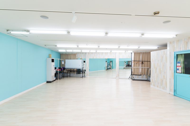 すたじお空（スタジオクウ） - 権現ビル（ARUKAビル）