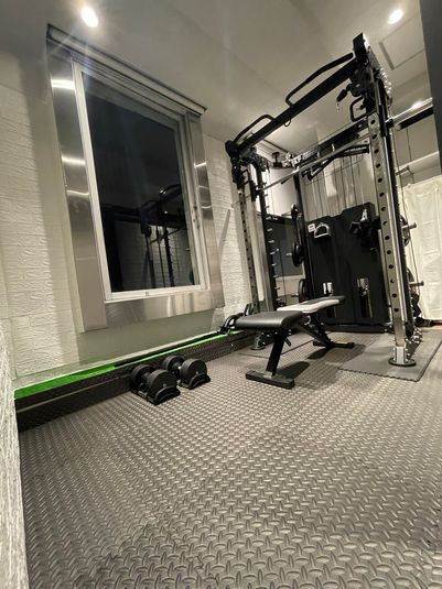 TWENTY FOUR GYM - TWENTY FOUR GYM
