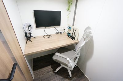 【個室型ワークブース鶴見】 個室型ワークブース鶴見No.6の室内の写真