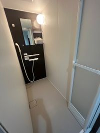 ２階設備（有料オプション）：シャワー - みんなの家名古屋八田 みんなの会議室の設備の写真