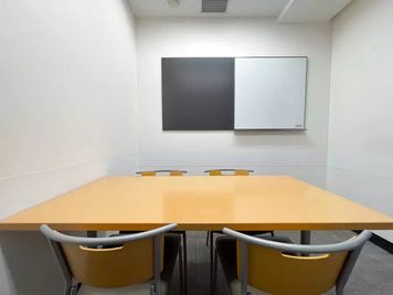 ワンコイン会議室有楽町 ワンコイン会議室有楽町room㉓の室内の写真