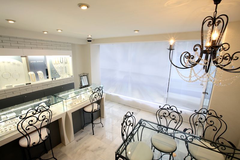 レンタルスペース アステリー「銀座サロン」什器も利用可能 - レンタルサロンアステリー銀座