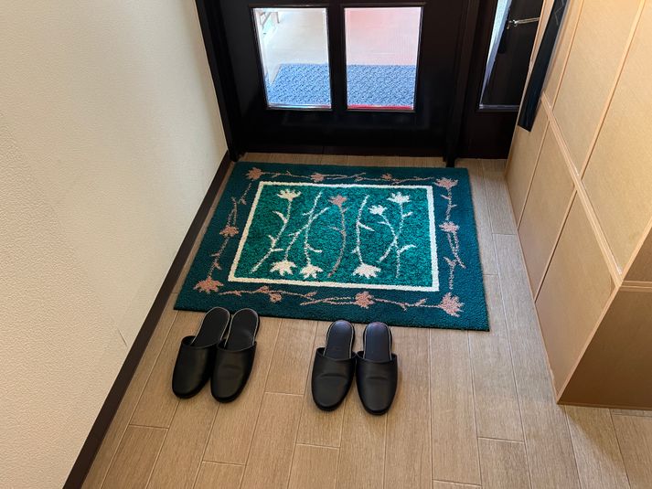 【完全個室】レンタルベッド（整体・フェイシャル・エステ・脱毛） - ボディケアサロン「アロマの風」