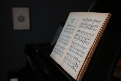 外苑ピアノサロンの室内の写真