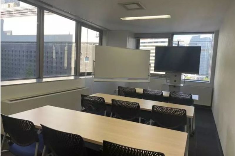 ワンコイン会議室有楽町 ワンコイン会議室有楽町セミナールームBの室内の写真
