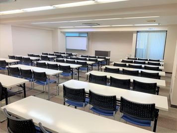 【リロの会議室】新宿ファーストステージ 【リロの会議室】　新宿ファーストステージの室内の写真