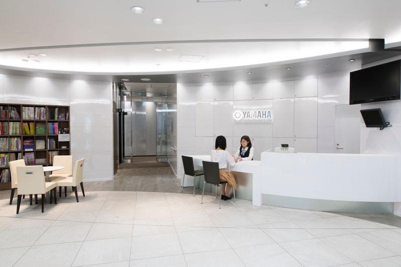 グランドピアノ防音部屋 21番教室 - ミュージックアベニュー池袋