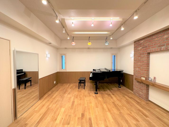 横浜とべ音楽館【10名以上ご予約】駅前完全防音！音楽ミニホール - 横浜とべ音楽館