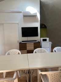 エアコン、TV、サウンドバーで音楽をリラックスリラックス - 糸島ドームハウスの設備の写真