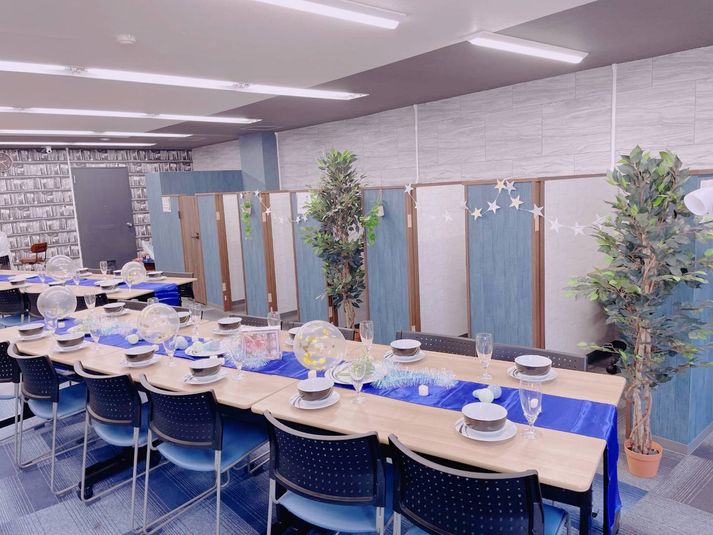 《VILLENTBiz神戸元町》 《キッチン付 多目的 パーティ―ルーム》24名最大39名 の室内の写真