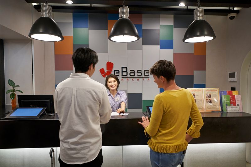 コワーキングスペース - WeBase 博多