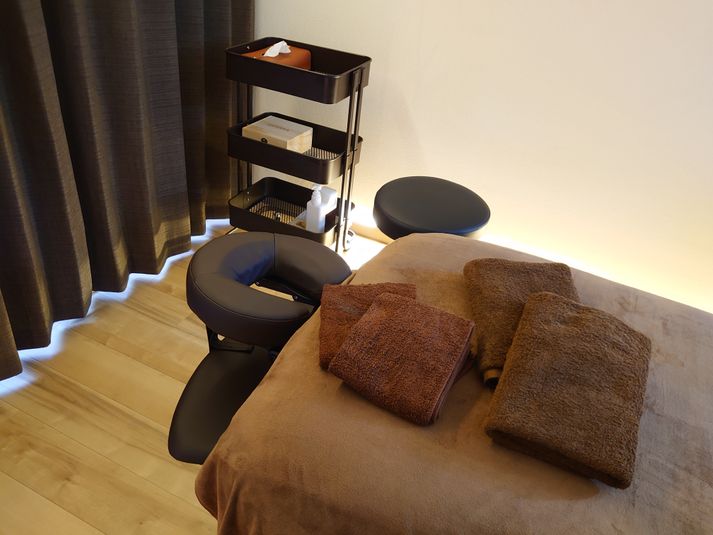 【上野駅近】直前予約・1日利用OK！マッサージ・指圧に最適！ - アロマ・ド・クリエ上野