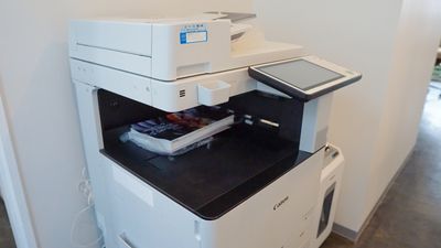 Livinus（リビナス）辻堂駅前 【辻堂駅1分】完全個室・24時間利用可「個室ブース（右）_1名」の設備の写真