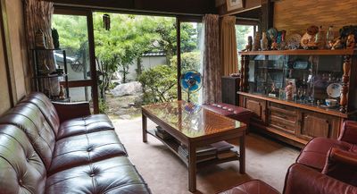 庭に面した応接間。 - アサノヤ 【古民家タイプ】はじのさとアサノヤの室内の写真