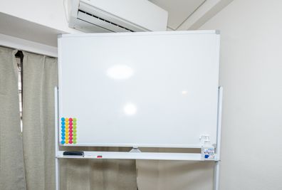 ホワイトボード - 貸会議室Aivic渋谷の設備の写真