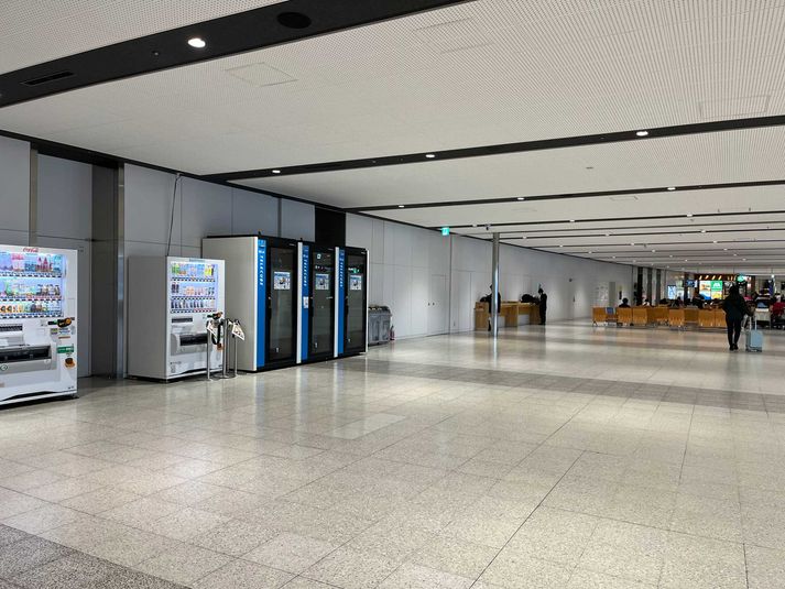 161-1 - テレキューブ 新千歳空港　1階　ANA側