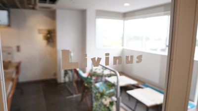 Livinus（リビナス）辻堂駅前 【辻堂駅1分】オープンデスク・24時間利用可の入口の写真