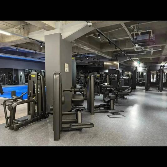 パーソナルスペース北鈴蘭台 - ワールドプラスジム北鈴蘭台店