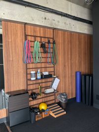 BUILT FITNESS 【広々個室 × 充実設備！理想のトレーニングを実現】の設備の写真