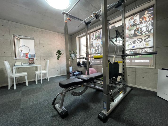 マルチマシン等機材が豊富なレンタルジム - SENSE BODY DESIGN STUDIO