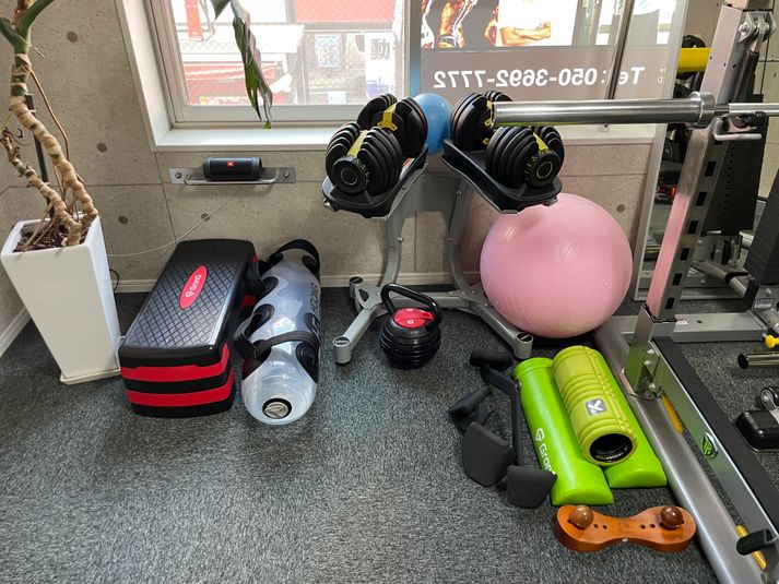 マルチマシン等機材が豊富なレンタルジム - SENSE BODY DESIGN STUDIO