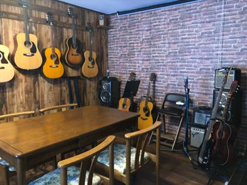 808-2F（やおやの2かい）の室内の写真