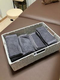 ハンドタオル　
1枚無料　
タオルウオーマーでご使用ください。 - レンタルサロンえむPLUS レンタルサロン所沢えむPLUSの設備の写真