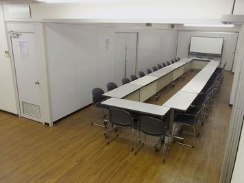 東京会議室 レンタルスペース シブヤ・ネクサス E+F-ROOM （8階）の室内の写真