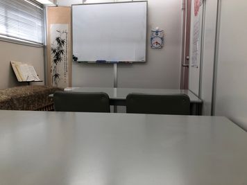 池袋 貸会議室「GOTO」 会議室Bの室内の写真