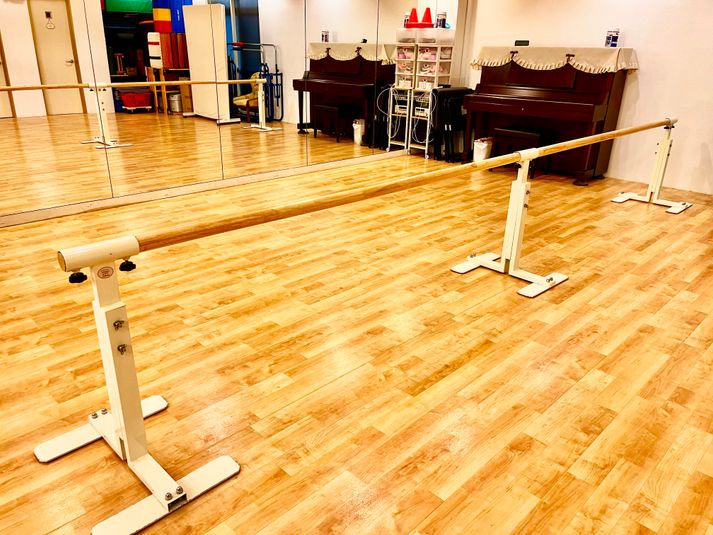 Studio Con Brio（スタジオ　コンブリオ） - Studio Con Brio（スタジオ　コンブリオ）