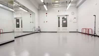床はリノリウム素材を敷いています - レンタルスタジオ ＤＡＹＳ スタジオDAYS　Bスタジオ（２階）の室内の写真