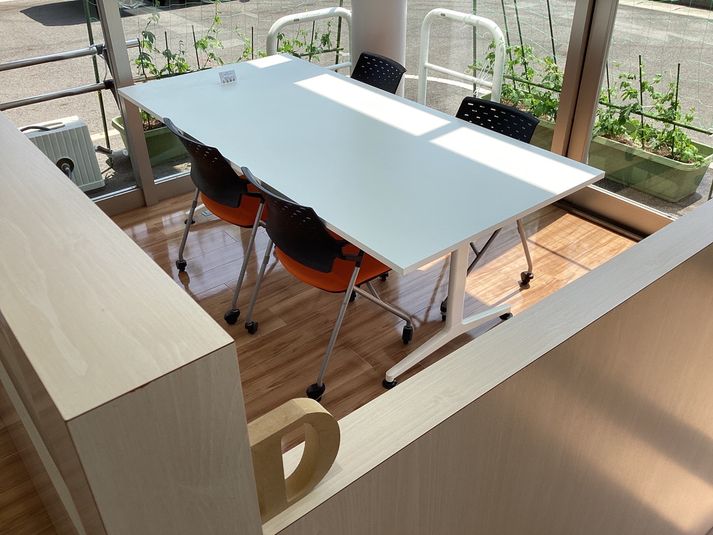 商談スペース - 滋賀ダイハツ販売ハッピー野洲店