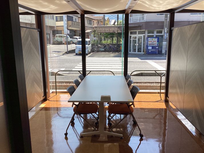 商談スペース - 滋賀ダイハツ販売大津店