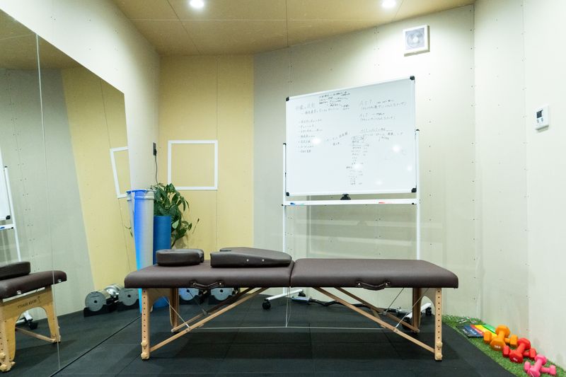 完全個室トレーニングレンタルスペース - パーソナルトレーニングジムAid