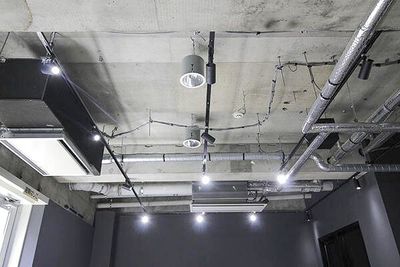 ykaグループレンタル室 新横浜エリアのダンス練習室(各種ダンス、ヨガに最適)の室内の写真