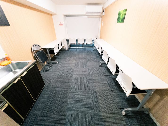 烏丸御池駅徒歩10秒★全設備無料★ニューオープン - 会議室オアシス烏丸御池