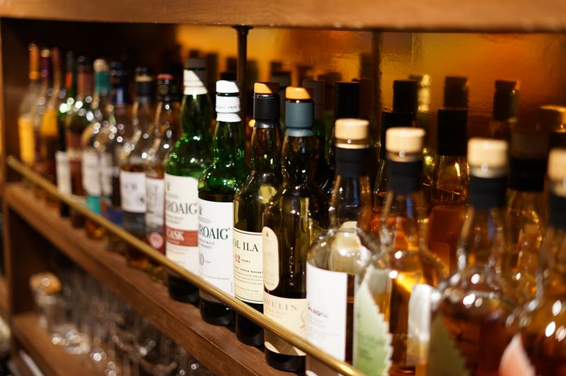 BAR仕様のレンタルスペース｜各種撮影、会議、セミナーなどに◎ - 麻布十番 BAR 新海