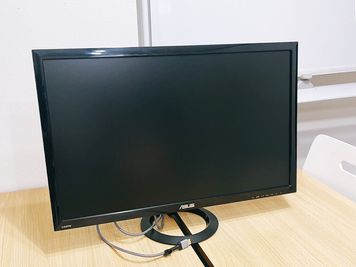 液晶モニター（ASUS 27インチワイド　HDMI接続　ケーブル有） - BASE-本八幡会議室 BASE本八幡-会議室の室内の写真