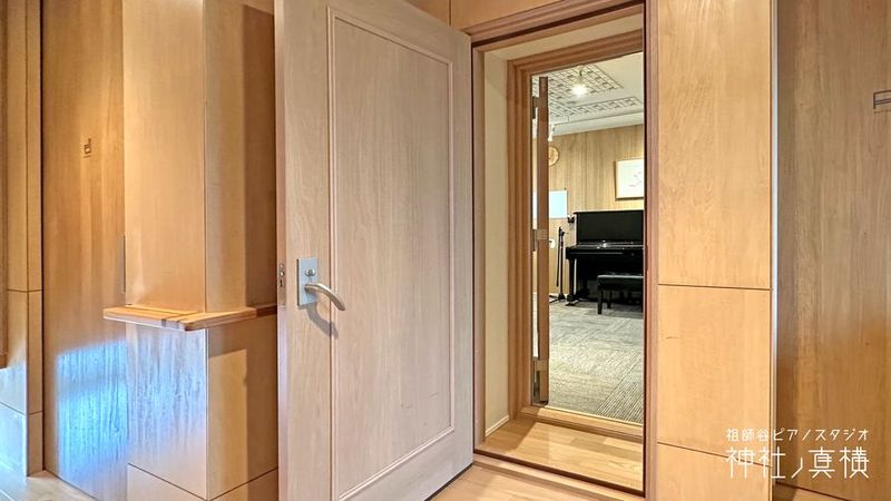 祖師谷ピアノスタジオ「神社ノ真横」 - 祖師谷ピアノスタジオ・神社ノ真横