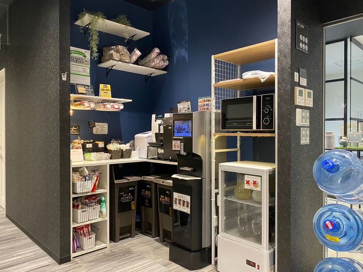 完全個室　8名用会議室 - BIZcomfort浜松