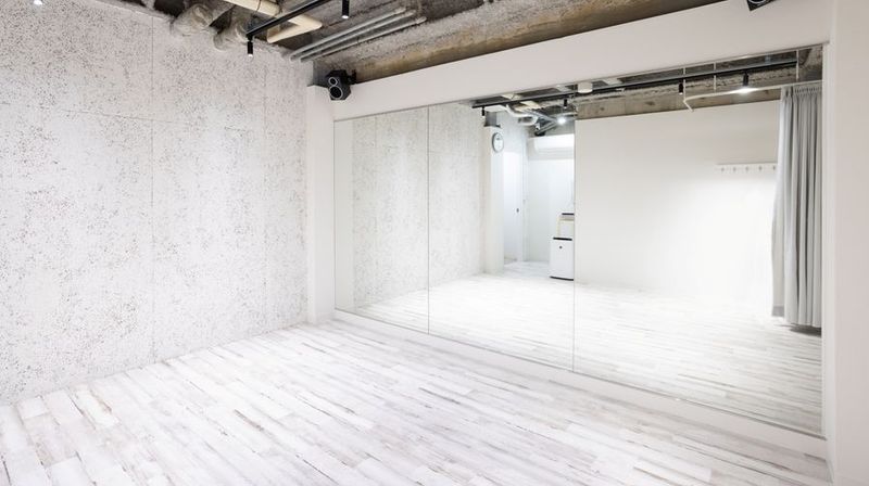 高津スタジオ３ - レンタルスタジオ「D-Base」高津店