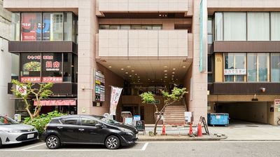 ビルの外観です - SunnyBox名古屋ダイアパレス店 1〜20名様専用__名古屋伏見パーティースペースの室内の写真