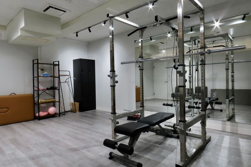 PREMIUM LIFE FITNESS田端・西日暮里店 完全個室トレーニングルーム/スタジオの室内の写真