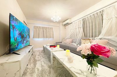 【心斎橋徒歩5分】✨大人気配信サイト内蔵💝特大65㌅TV🎗誕生日会や女子会🎗 - スペースマーケット