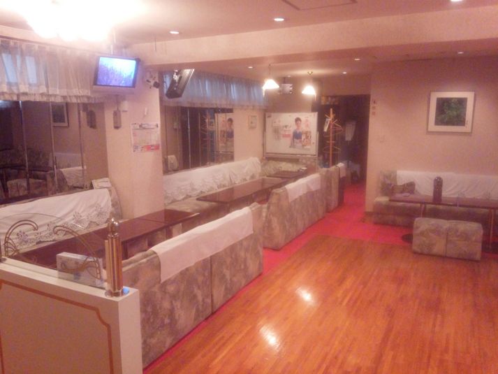 1Fカラオケ - 音楽・ダンススペース　ノムラ