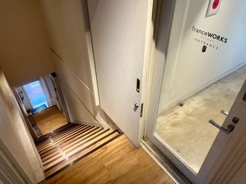 3F貸し会議室 大会議室の入口の写真