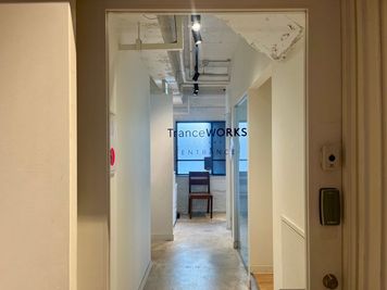 3F貸し会議室 大会議室の入口の写真