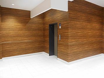 新横浜3丁目大ホール【加瀬会議室】 Room1の入口の写真