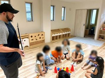 ChicoEnglish様☆ネイティブの先生と楽しく英語ゲーム - レンタルスペース『コロポックル』 【定期利用限定】レンタルスペースの室内の写真